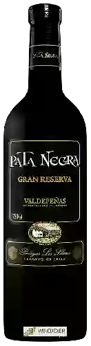 Weingut Pata Negra - Valdepe&ntildeas Gran Reserva