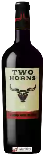 Weingut Two Horns - A Mean Red Blend